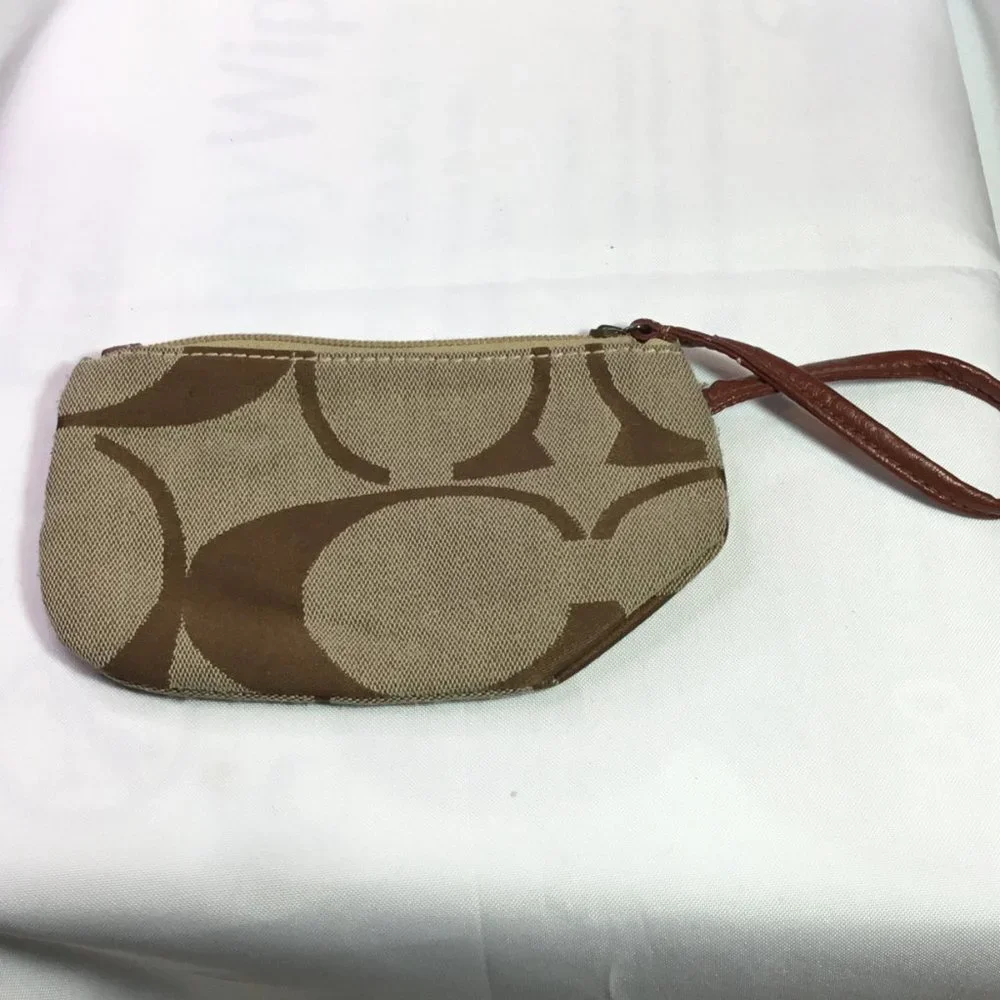 Coach Signature Tan & Black Wallet Wristlet Clutch 6x4 Zip Small Card Holder - Picture 2 of 7